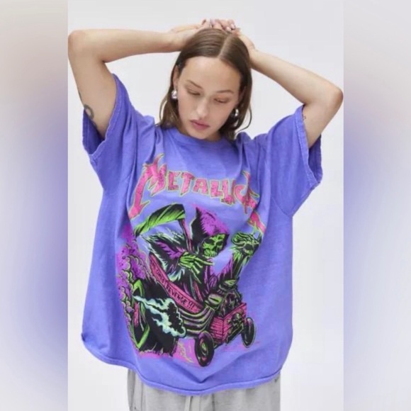 Metallica Tops - Metallica Worldwired Tour Tee